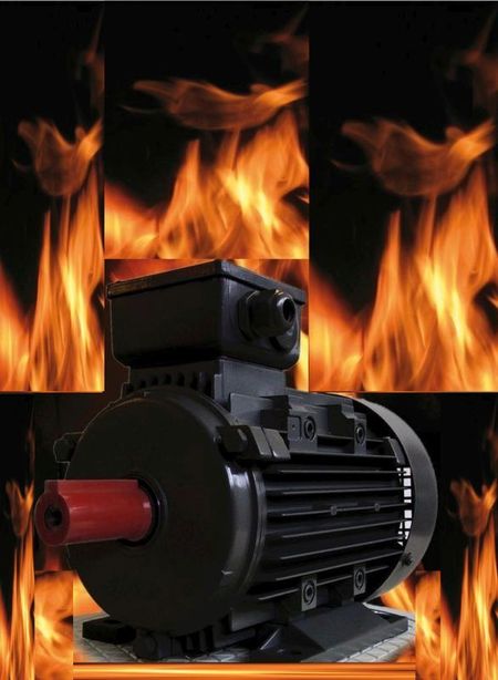 Elektromotor für 400 Grad Celsius, es geht schon in den Feuerbereich, wie im Bild als synonym zu sehen, der E Motor steht im Feuer, Flammen drum herum.
