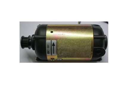 Elektromotor mit 230 V – Reparieren statt ersetzen, hier im Bild ein kleiner E Motor von einem Fitnesgerät ... das  reparieren ist sinnvoller
