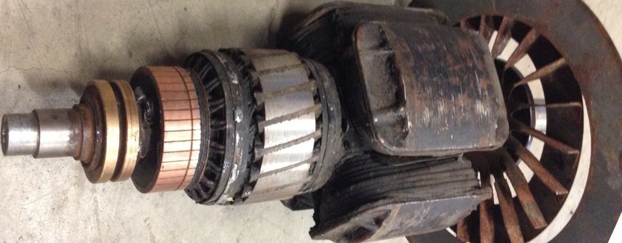 Elektromotor Reparatur-Sonderaktion, eine ... die Entlastung f&uuml;r Fachbetriebe, den Anker - Rotor mit DC Wicklung und Erregerwicklung von einem Spezial-Geno, (der hier im Bild zu sehen), den neu wickeln wer kann noch so etwas ?? Wer hat noch das Personal dazu ?? Hier kann AQ Pluss Motoren entlasten, entlasten das f&uuml;r andere Auftr&auml;ge Kapazit&auml;ten frei werden, f&uuml;r lukrativere Auftr&auml;ge ... AQ Pluss nutzen - bringt Nutzen !!